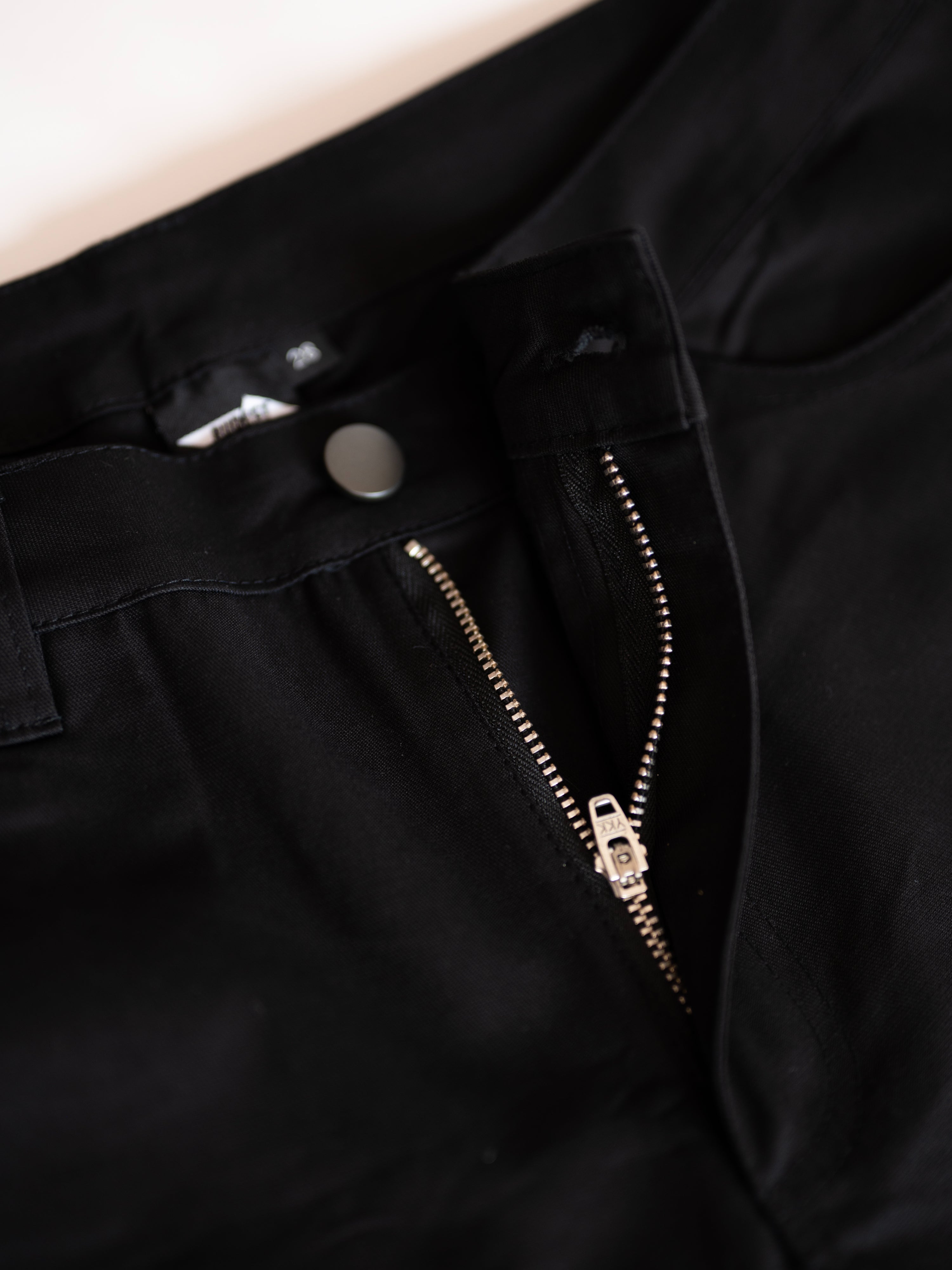 Spectrum Roll-up Shorts 2025 - Black (Short)