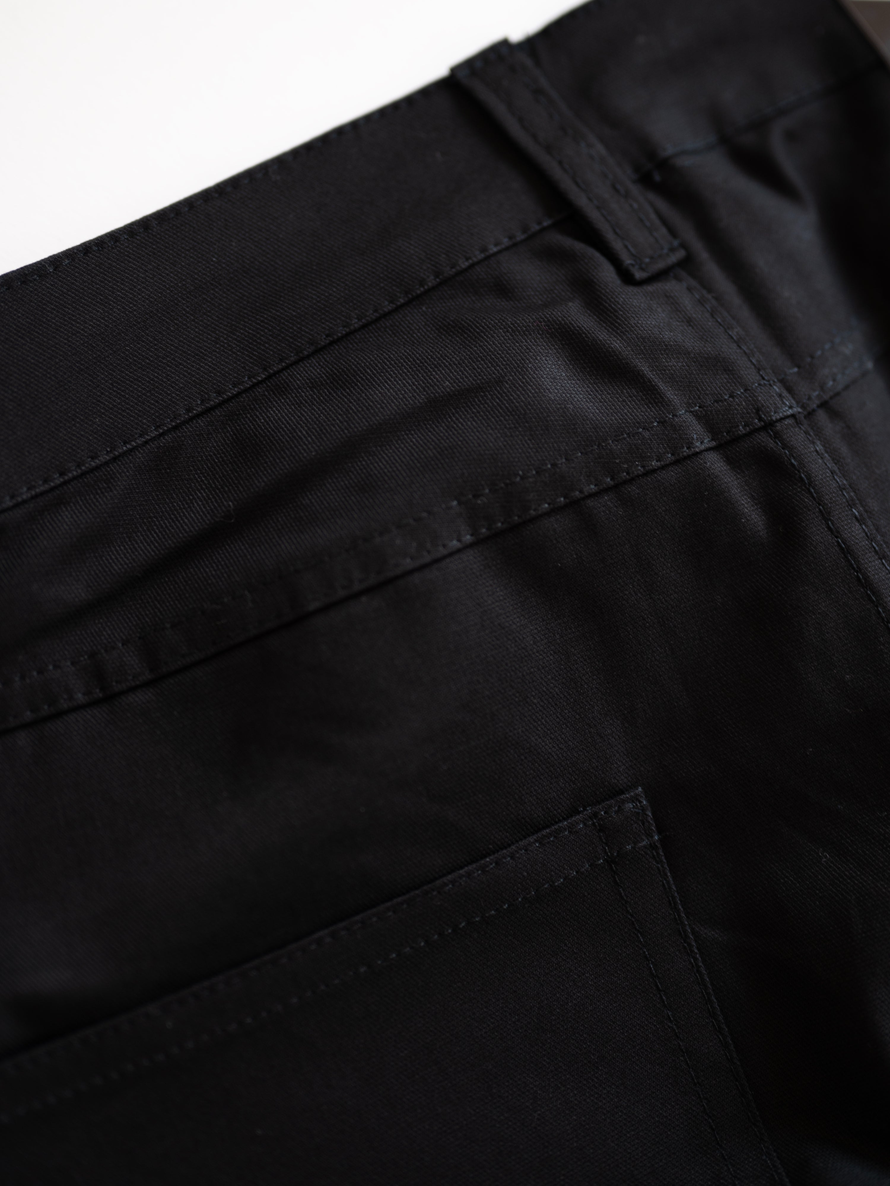 Spectrum Roll-up Shorts 2025 - Black (Regular)
