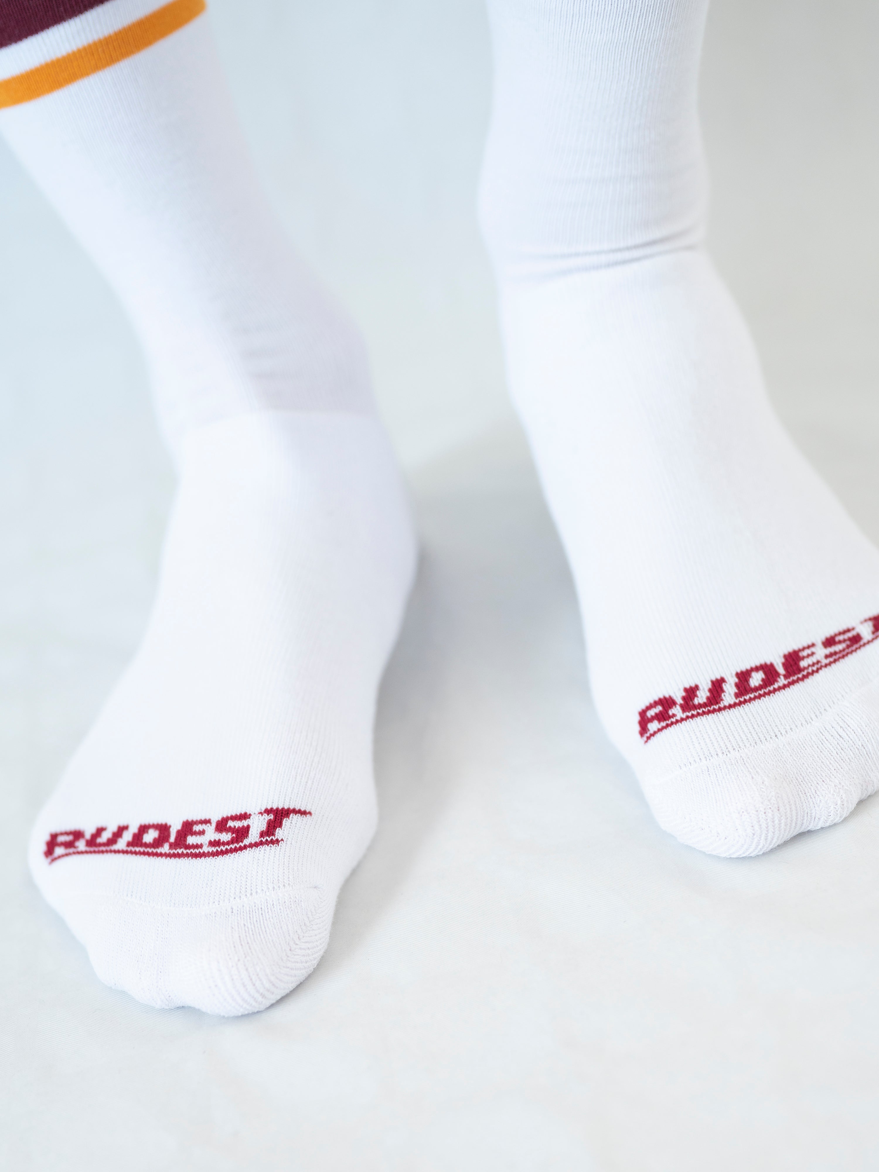 Los Calcetines Retro de Rudest - Burdeos + Amarillo